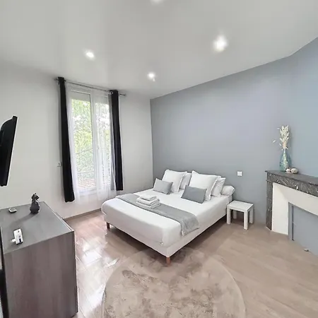Maison Duplex Climatisee Balneo 别墅 *